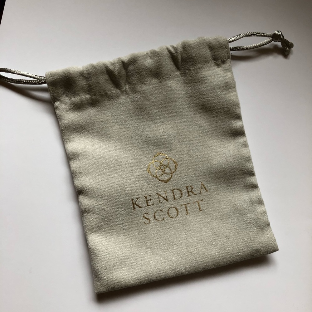 KendraScott Rayne Long Pendant Necklace in Magenta - Picture 6 of 7